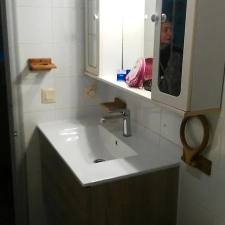 アパート Modern In With Terrace - 58 M² トレビエハ